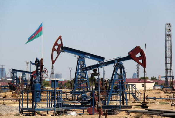 Azərbaycan neftinin qiyməti 40 dollara düşdü