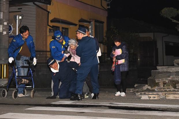 Yaponiyada güclü zəlzələ: Onlarla insan ölüb, minlərlə yaralı var – FOTO