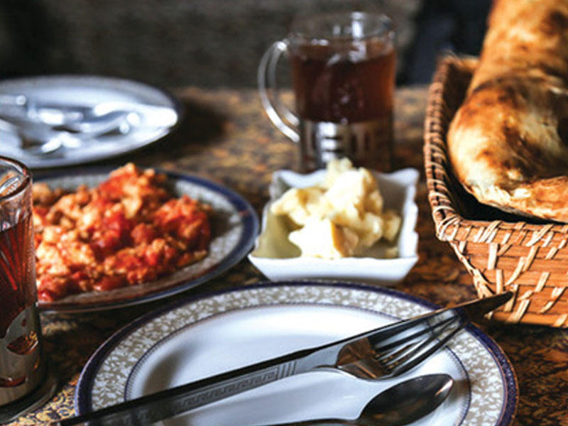 Ramazanda düzgün qidalanma: imsak və iftar vaxtı hansı qidaları qəbul etmək lazımdır?