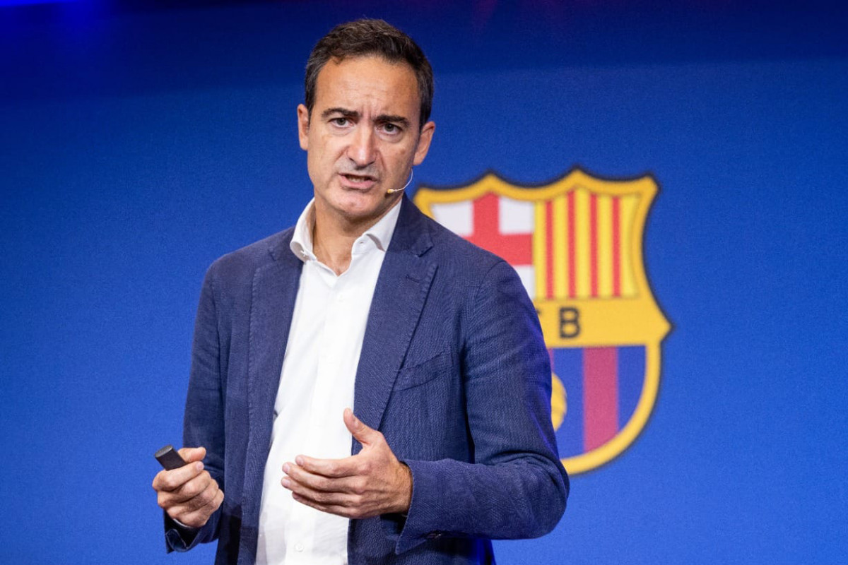 “Barselona”nın baş direktoru Ferran Reverter istefa verdi