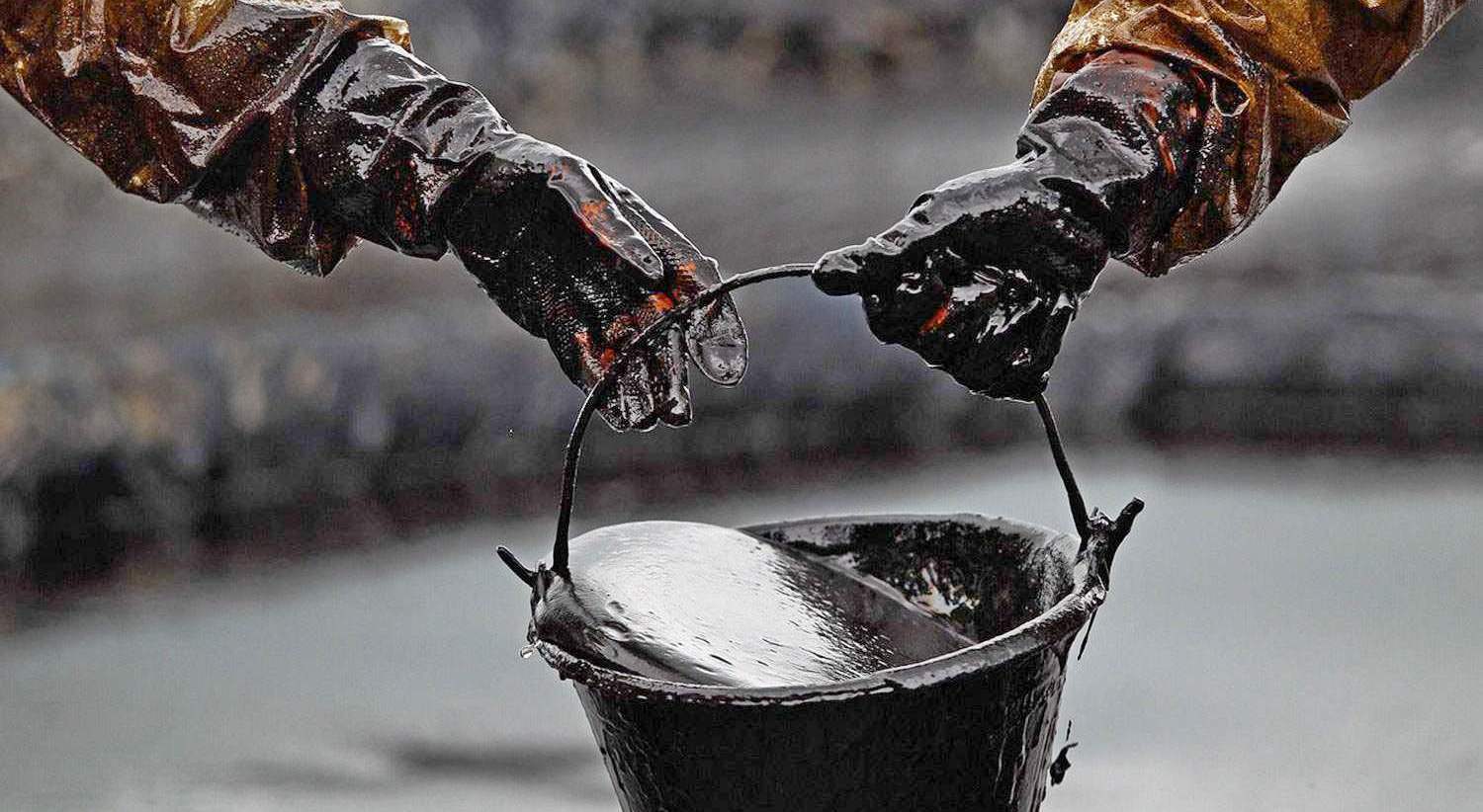 Bu ölkələr neft ehtiyatlarını satışa çıxaracaq: “Qara qızıl” yenidən ucuzlaşa bilər