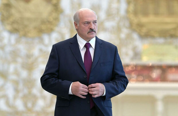 Lukaşenko Qərblə Putinin razılığı olmadan DANIŞIQLAR APARIR -  Arestoviç