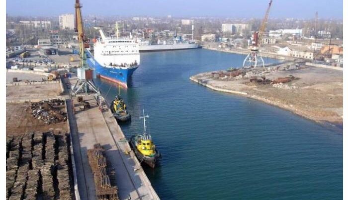 Ukrayna dəniz limanlarını bağladı - SİYAHI